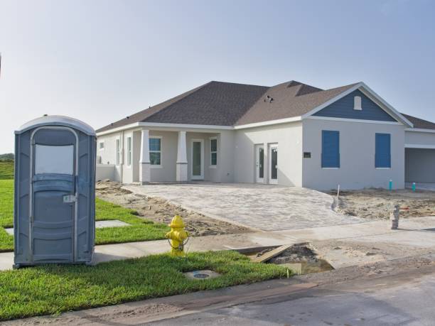 Portable Toilet Options We Offer in Stratmoor, CO